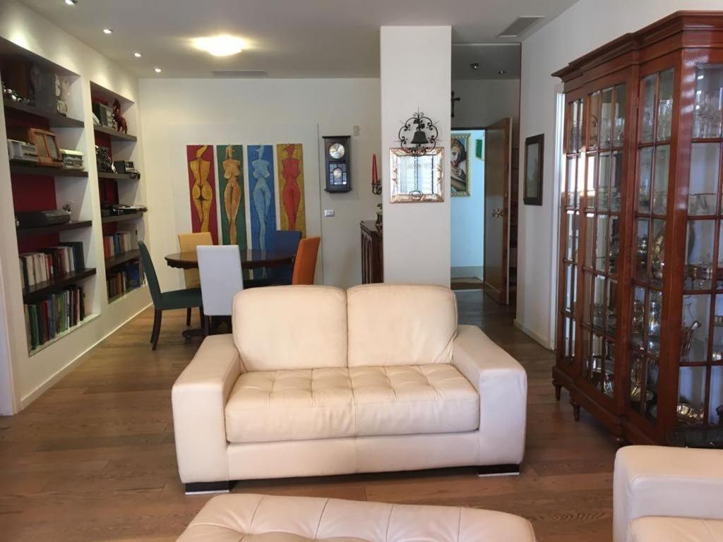 Appartamento Fronte Mare Rimini Eksteriør bilde